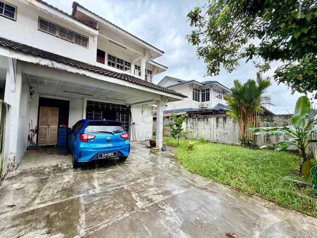 Semi D|Tampoi|2800 sqft|Tampoi| Akses Mudah Ke SG|NEGO | 1
