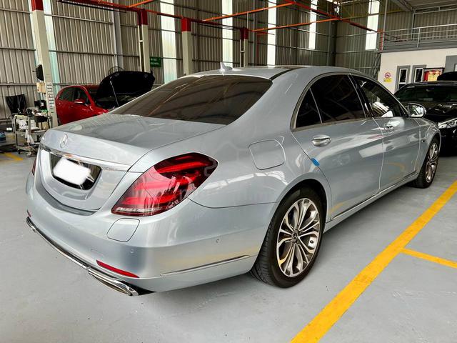 2020 Mercedes Benz S560E TOP CONDITION - 3