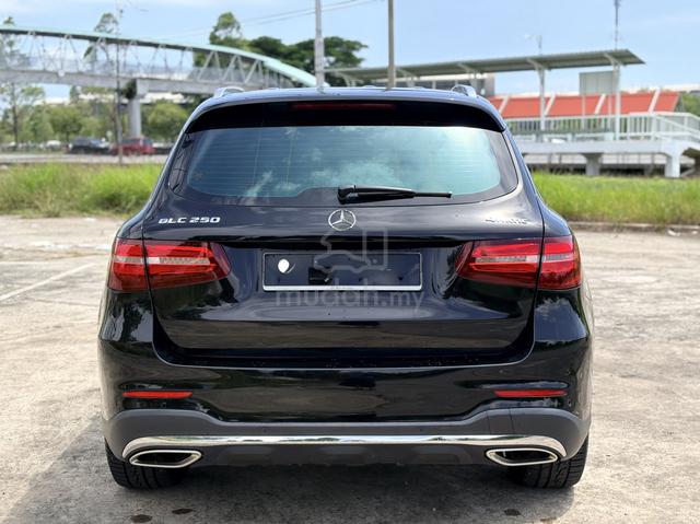 Mercedes Benz GLC250 4MATIC 2.0 (A) - 2