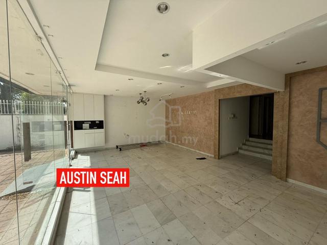 OPPOSITE GURNEY PLAZA DOUBLE STOREY SHOPLOT For RENT, HIGH VISIBILITY 1