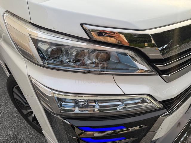 2018 Toyota VELLFIRE 2.5 ZG (A) - 3