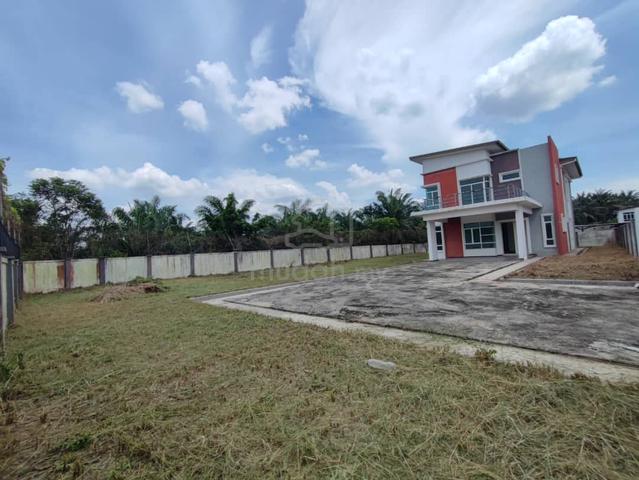 [FREEHOLD] Cheng Paya Rumput Perdana [Corner] 2-Storey Bungalow House 1