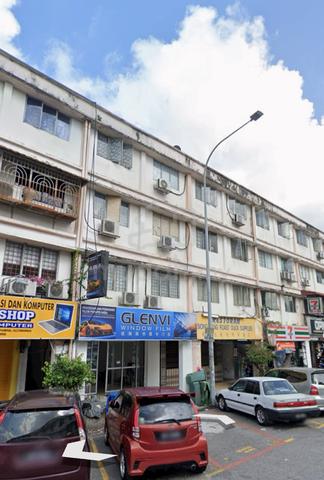 Flat Taman Cahaya Indah 1
