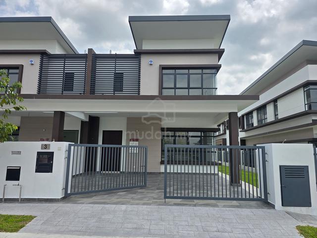 Completed unit Semi Detached ARAWANI Residence @Bandar Puteri, Bangi 1