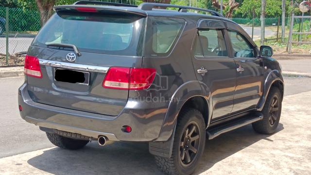 2007 Toyota FORTUNER 2.7 V (A) 7 Seater SUV - 2