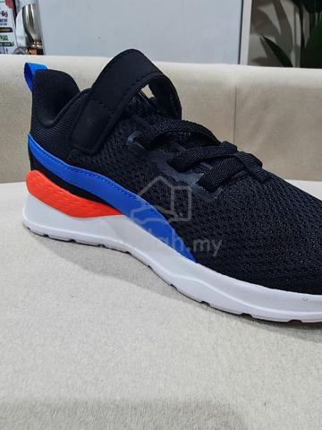 puma kids shoes ori - photo 3 of 6