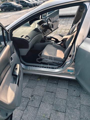 2013 Honda CIVIC 1.8 S (A) - 5