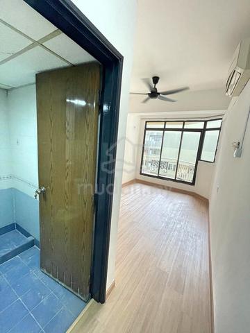 Midlands Condo 1