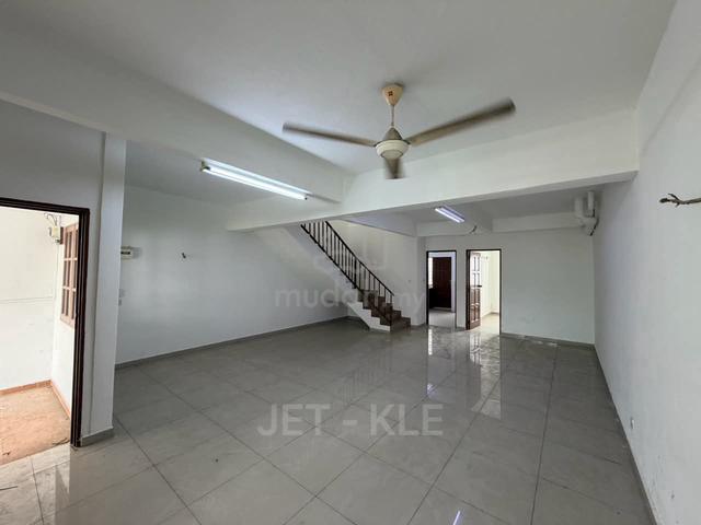 BELOW MARKET!! SUPER VALUE BUY!! 2 Storey House Teluk Pulai Klang 1