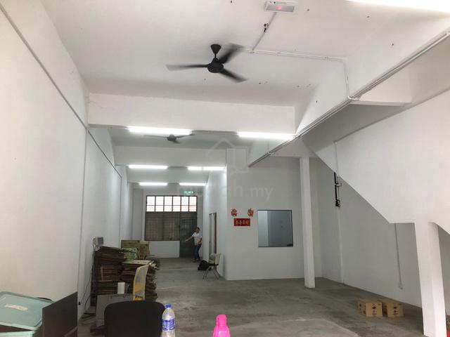 Bukit Serdang, Jalan Besar, Seri Kembangan 1