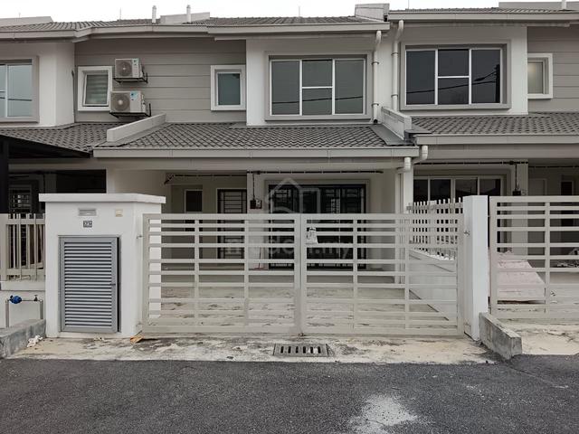 [Kitchen Table Top] 2 Storey Terrace House, D Laman Kundang, Rawang 1