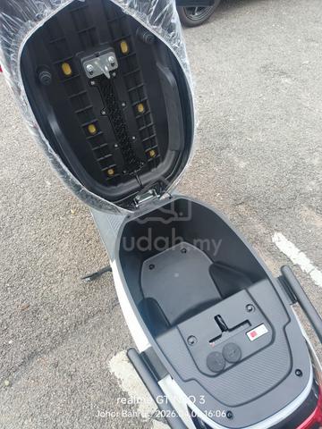 EV SCOOTER BARU EZI TS1 Full loan + rebate 2400 - photo 5 of 10