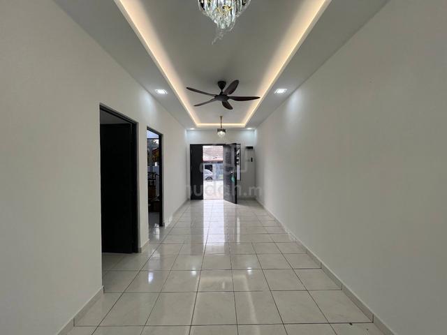 TERMURAH END LOT🔥 TAMAN WIDURI BUKIT BERUNTUNG Single Storey Terrace 1