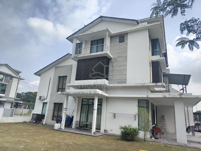 Puchong Corner House Taman Putra Impiana For Sale 1