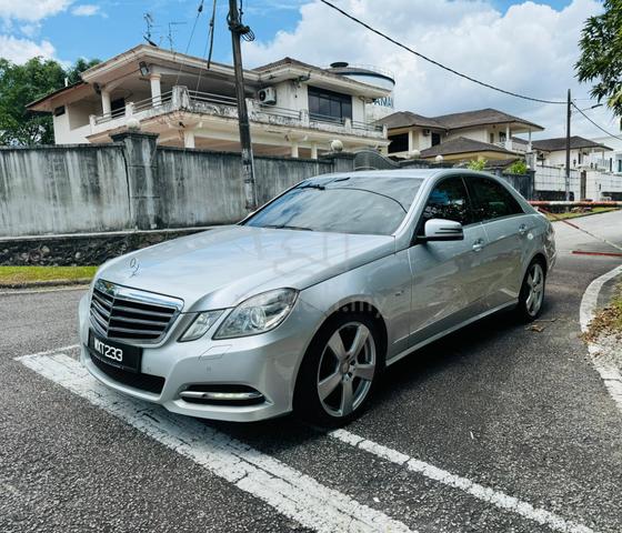 2011 Mercedes Benz E250 CGI BlueEFCY - 2