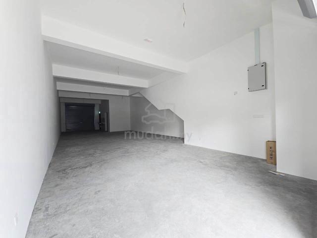 [READY MOVE IN] [22x70sf] (GROUND FLOOR) Jade Hills KAJANG shop office 1