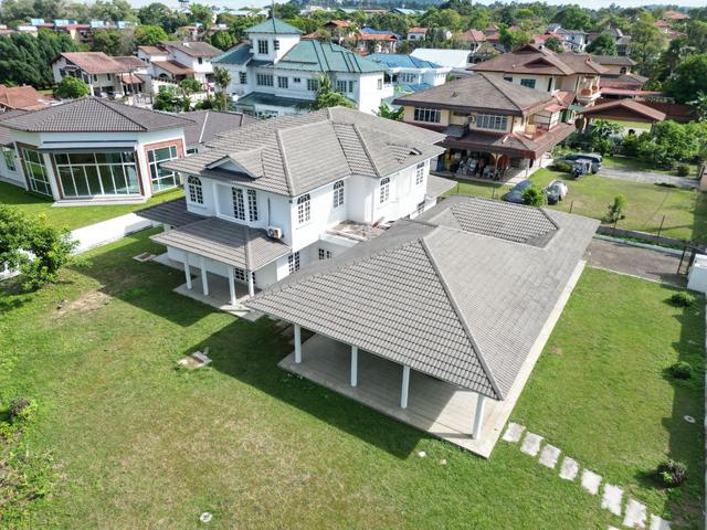[BELOW MV] 💰 Corner Lot Double Storey Bungalow @ Seksyen 6 Shah Alam 1