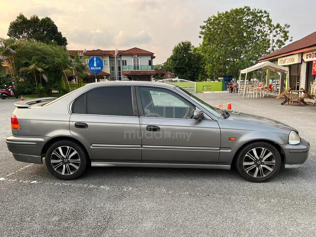 1996 Honda CIVIC 1.6 VTi (A) - 4