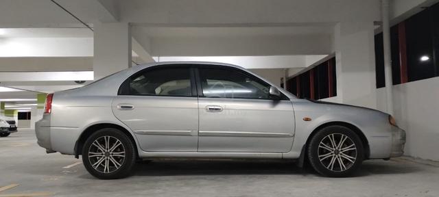 2003 Kia SPECTRA 1.6 LS (A) - 4
