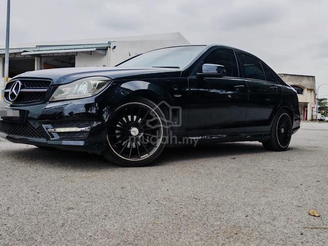 2011 Mercedes Benz C200 AMG LOADED W204 SPORT CGI - 3