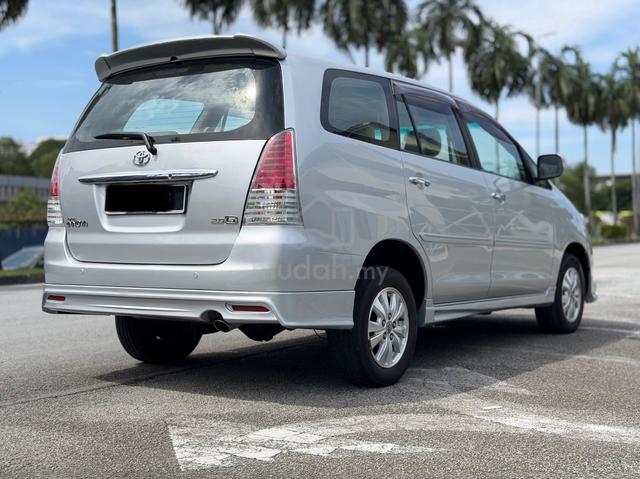 Toyota INNOVA 2.0 G 7 SEATER IN GOOD CONDITION - 3