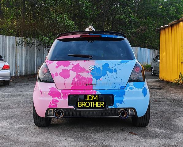 2011 Suzuki SWIFT 1.5 Keyless Hello Kitty cute (A) - 5