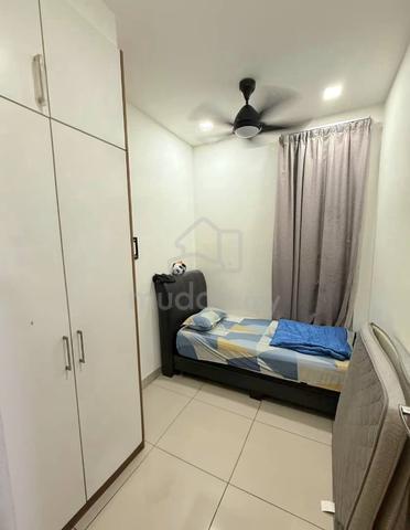 M Condominium @ Larkin 1