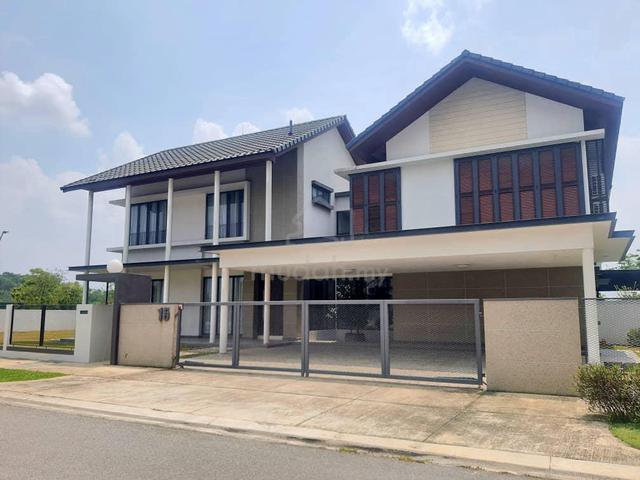 Exclusive Corner Link Bungalow Tiara Elmina, Seksyen U16 Shah Alam 1