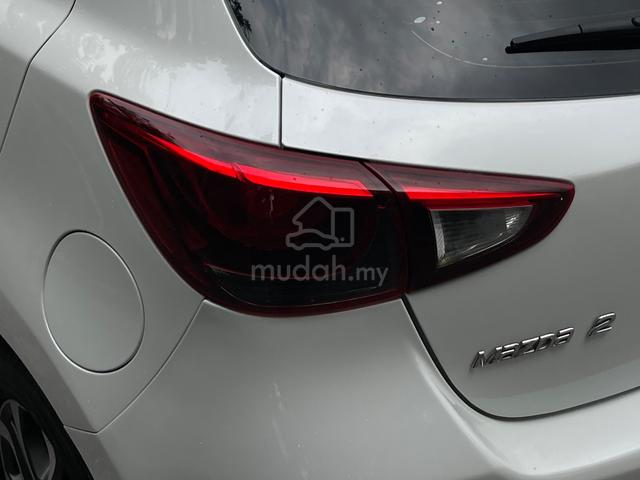 2015 Mazda 2 1.5 VR FACELIFT (A) - 4