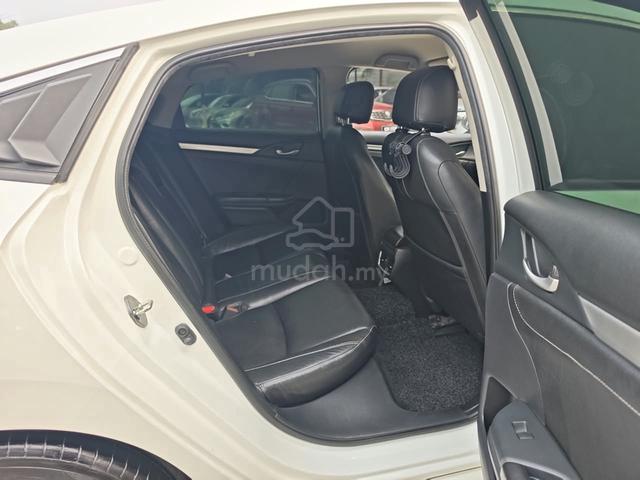 2016 Honda CIVIC FC 1.8 (AUTO) - 5