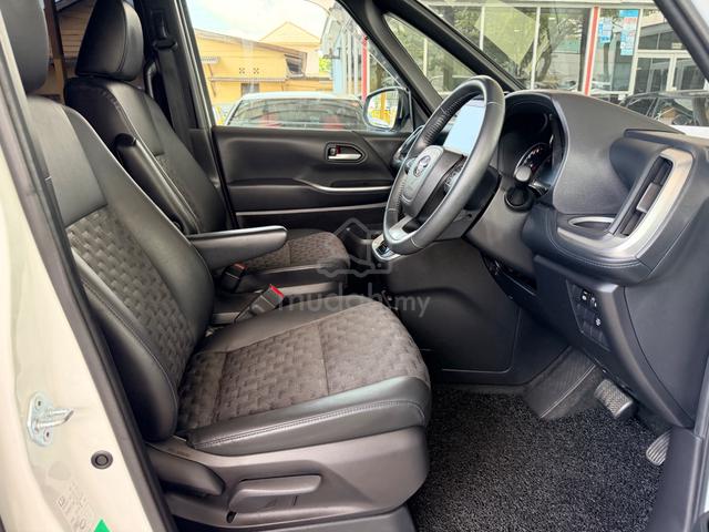2023 Toyota VOXY 2.0 S-Z (A) - 5