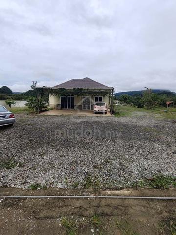 Banglo dengan Tanah yang luas | View Cantik | Fully Furnished 1