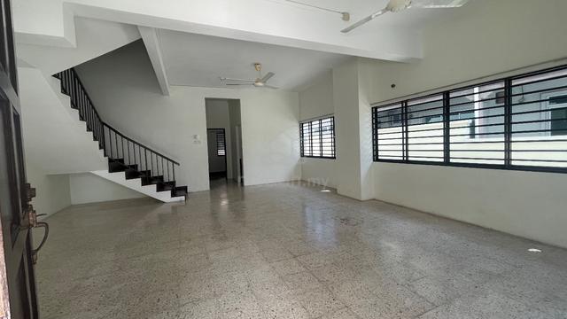 Value Buy Bayan Lepas Double Story Semi Detached House Well Maintained 1