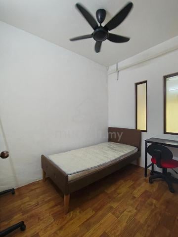 Private Room Gelang Patah ear Tuas  1
