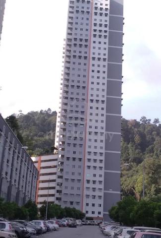 Taman bukit Erskine room for rent 1