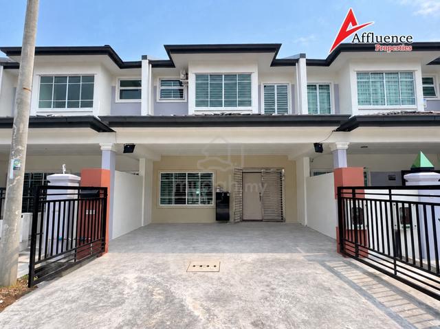 FURNISHED, Double Storey, TMN BERLIAN 1