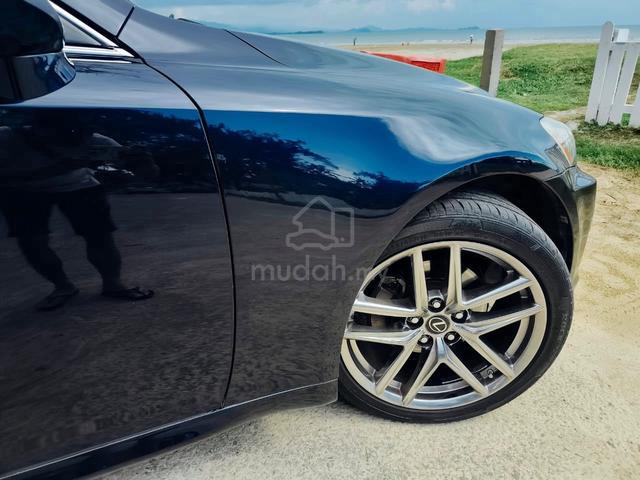 2009 Lexus IS250 2.5 GSE20R-AETLHW FACELIFT (A) - 5