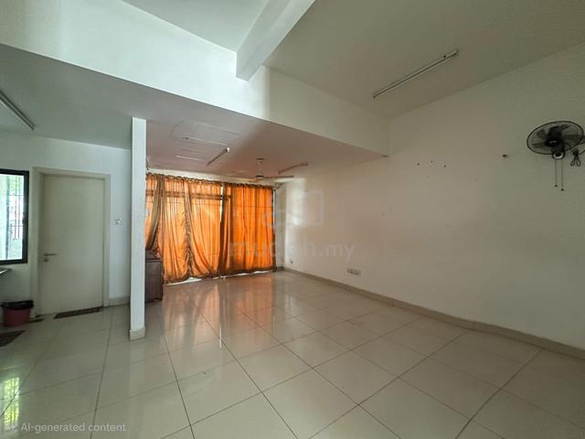 Rawang Lake Club Park Home 2.5-STY Link House 22x75 Gate & Guarded 1