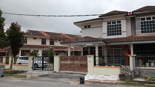 Double Storey Terraced House 1