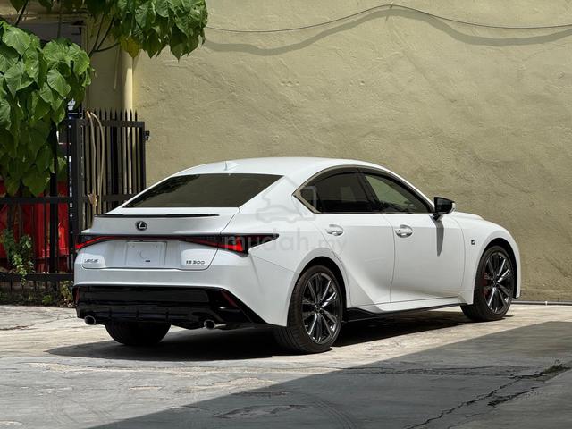 4K KM BLACK INT2022 Lexus IS300 2.0 F-SPORT (A) - 5
