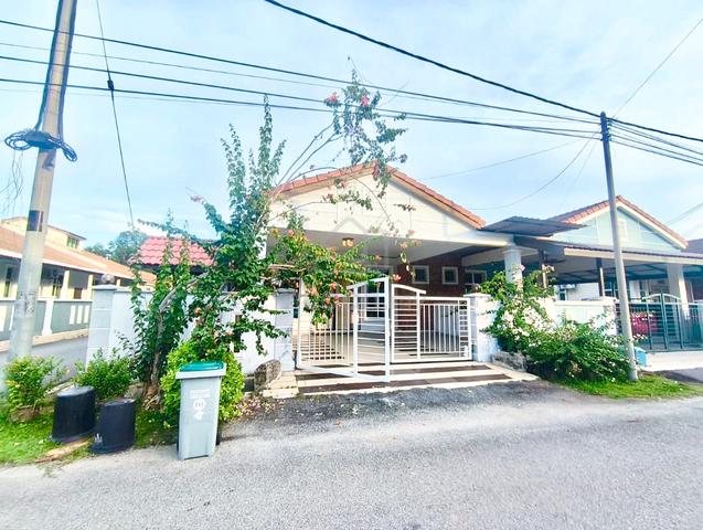 End Lot Semi D Setingkat Taman Desa Idaman Durian Tunggal Melaka 1