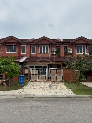 2 Storey Alam Budiman U10 Facing Open Fully Renovated 1