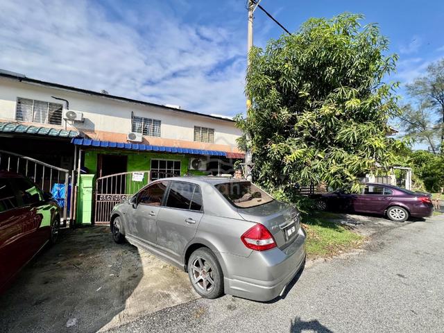 FULLY RENOVATED Double Storey Terrace Taman Tasik Semenyih 1