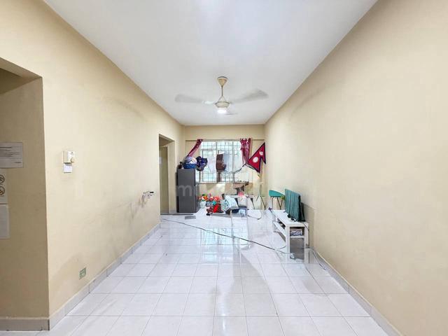 Pangsapuri Sri Ixora 1