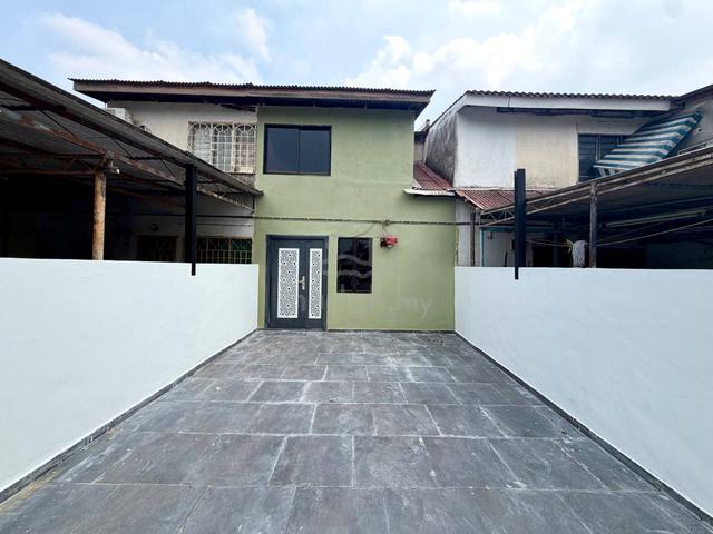 Freehold Double Storey Terrace Taman Menara Maju Klang For Sale 1