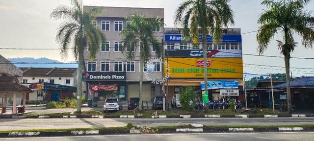 (Renovated) 4 Storey Shoplots Office Building Jalan Kamunting Taiping 1