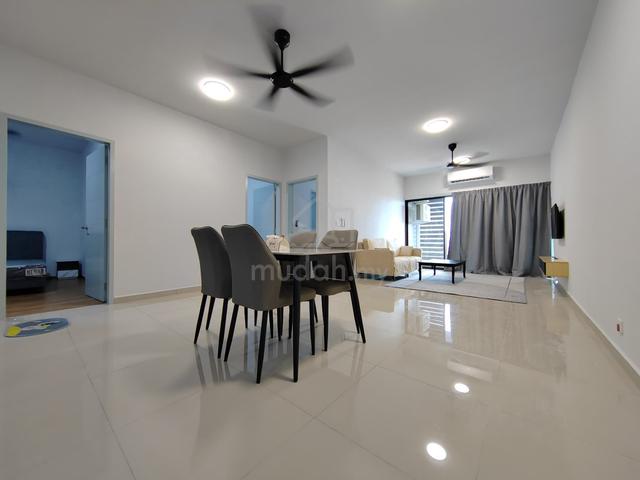 Admiral Residences 1