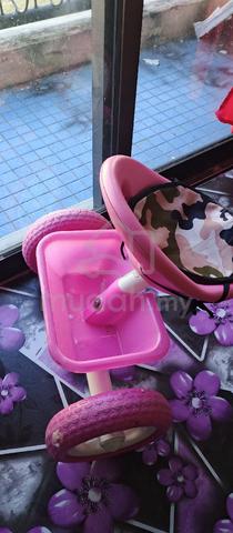 Carousel Image