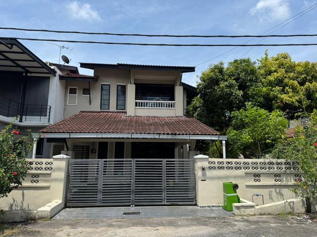 Gated & Guarded End Lot Double Storey SemiD House, Taman Astana Permai 1