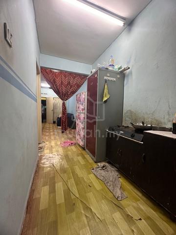 Delima/3 Beds/Fully Furnished/Hostel/Student/Tmn Cahaya Masai/Low Rent 3